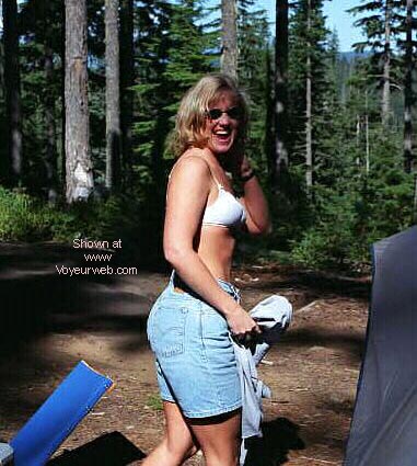 Pic #1 Hotty in the wild