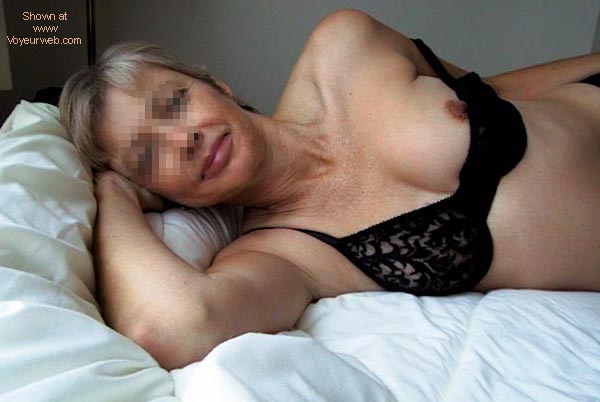 Pic #1Bobbi's Erotic Nap