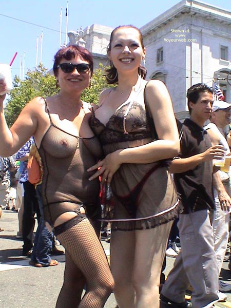Pic #1 Nikol At San Francisco Gay Pride 2003 2