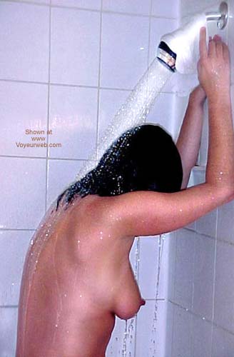Pic #1 Kim Takes A Shower