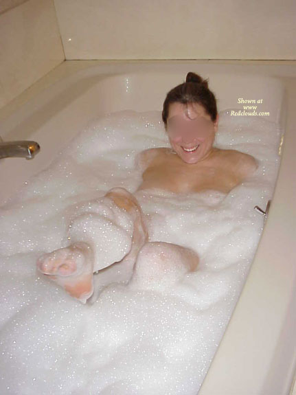 Pic #1*ft First Contri - Bubble Bath