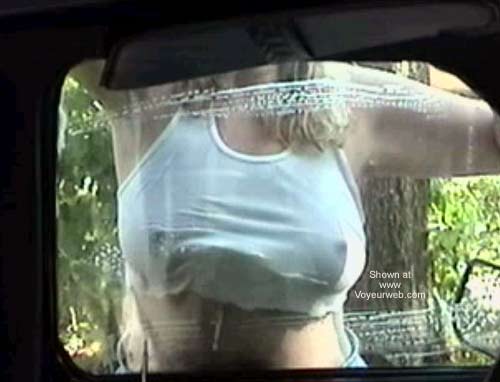 Pic #1 BBW Washes Her Truck