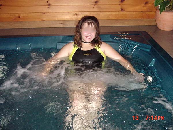Pic #1 Dutch Wife in Hott Tub