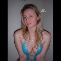 Pic #1 She Needs A Uk Babe To Pose With