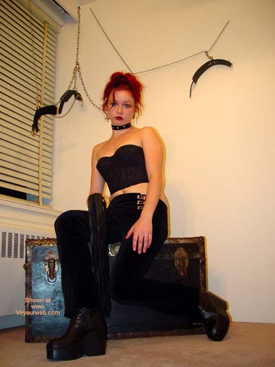 Pic #1 Goth Chick 1