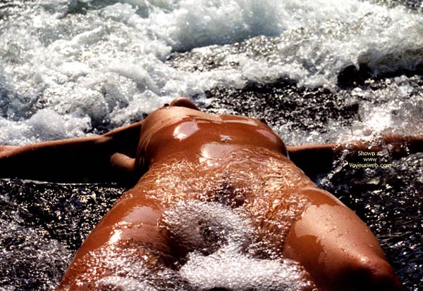 Refreshing - Water , Refreshing, Cool Cool Water, Beautiful Naked Girl In Water