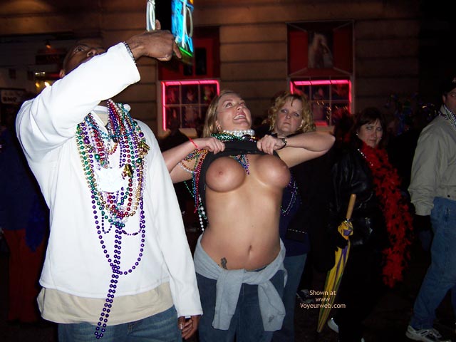 Pic #1 2004 New Orleans Mardi Gras 3