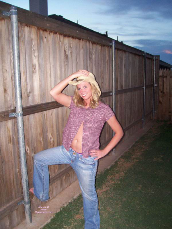 Pic #1 Mack: Outdoor Cowgirl- Part 1