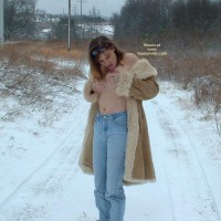 Sexxxylexi Flashes Out In The Snow