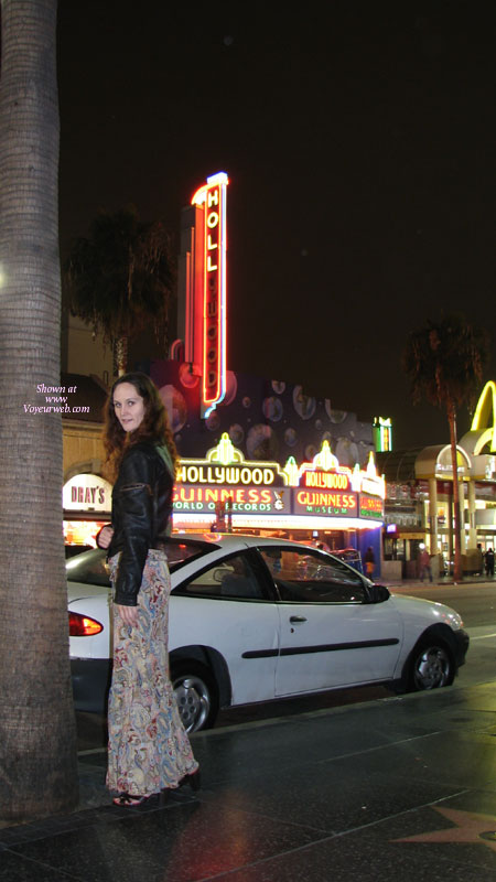 Pic #1 Li'l Tigress Does Hollywood Boulevard