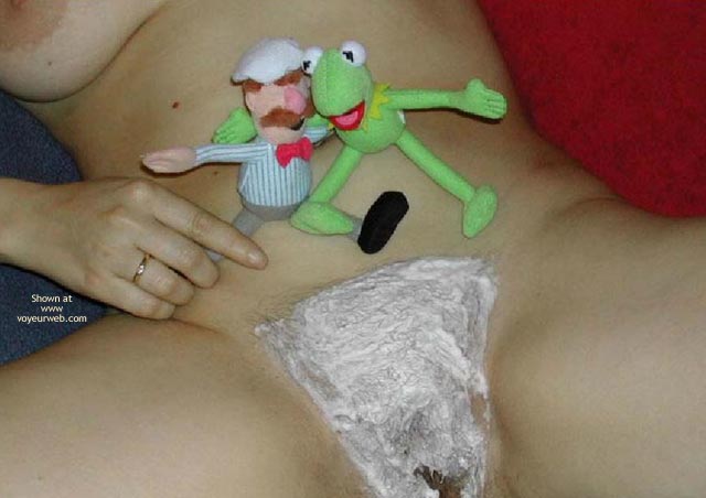 Pic #1Kermit And Peggy Soft