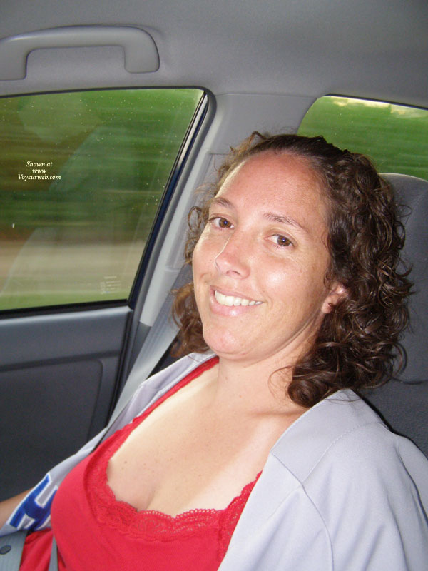 Pic #1 *NW Wife Flashing