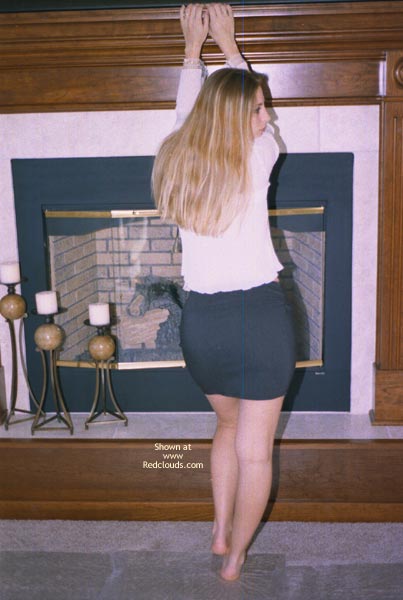 Pic #1Kissingirl Has A New Fireplace