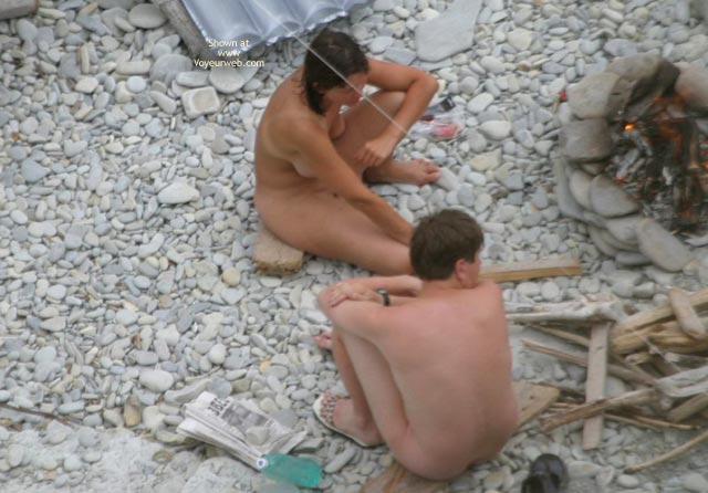 Pic #1The nudistsí beach