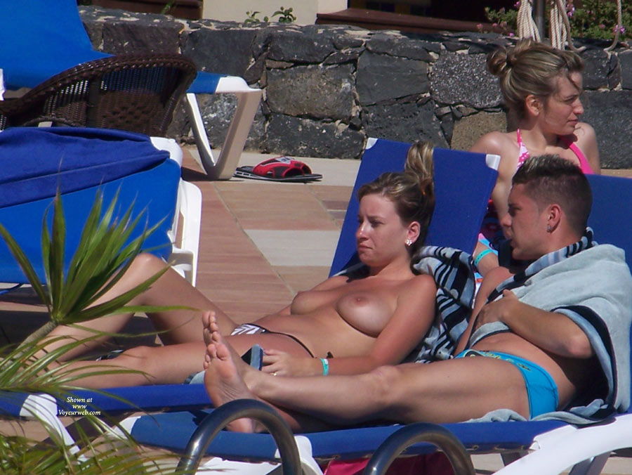 Pic #1Beach Voyeur:&nbsp;More Nice Tits From Fuerteventura