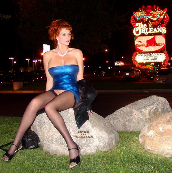Pic #1Sandy Redhead   Las Vegas Flashing For Vw