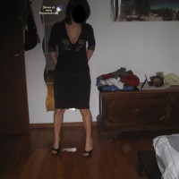 Pic #1 Wife dressed sexy Sul Letto