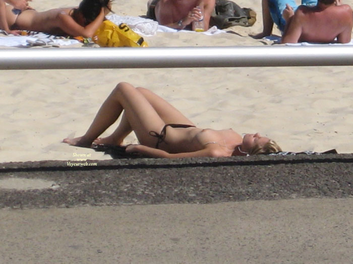 Pic #1Beach Voyeur:&nbsp;An Australian Beach Holiday