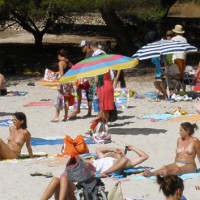 Beach Voyeur:&nbsp;Menorca, Spain