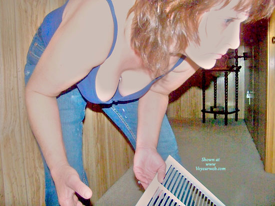 Pic #1Topless Wife Housework