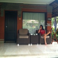 Bottomless Wife:&nbsp;Jeni: Back From Bali