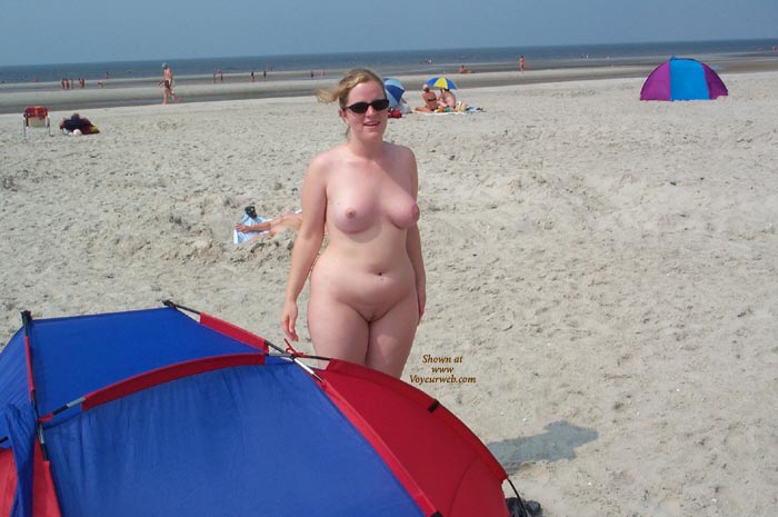 Pic #1Ex-girlfriend On Nude Beach