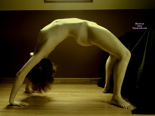 Naked Gymnast - Arched Back , Naked Gymnast, Nude Flexability, Arched Back