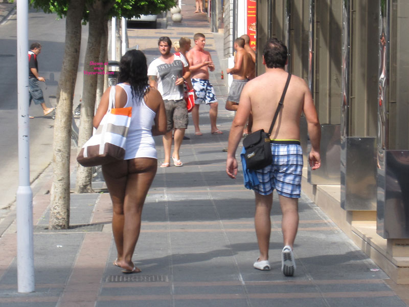 Pic #1Mallorca Asses And Thongs Part 1