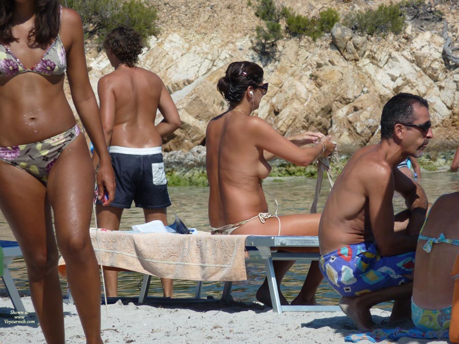 Pic #1 Sardinia's Milf