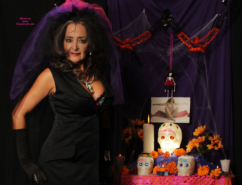 Pic #1Dia De Muertos ,  Halloween