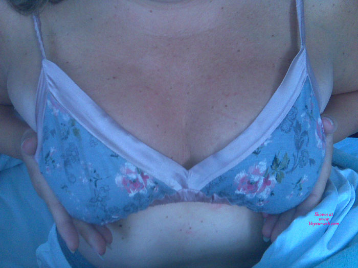 Pic #1 Wife's Pretty Tit