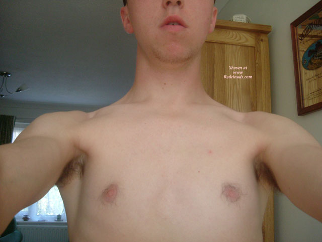 Pic #1M* Uk 19 Year Old First Timer