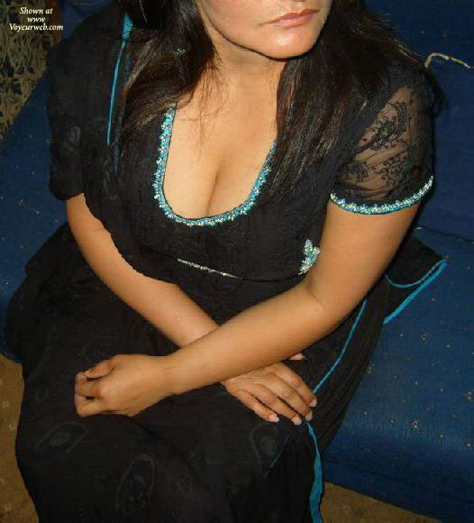 Pic #1 Hot Bengali Wife