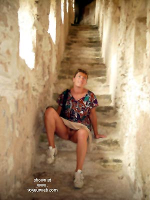 Pic #1 Cathy En Corse
