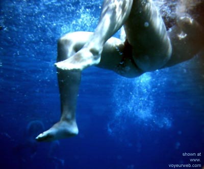 Pic #1Sophie      Underwater
