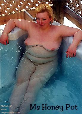 Pic #1 Hot Tub Pix