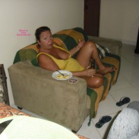 Pic #1 Topless Wife Hot and Shot - Topless Wives