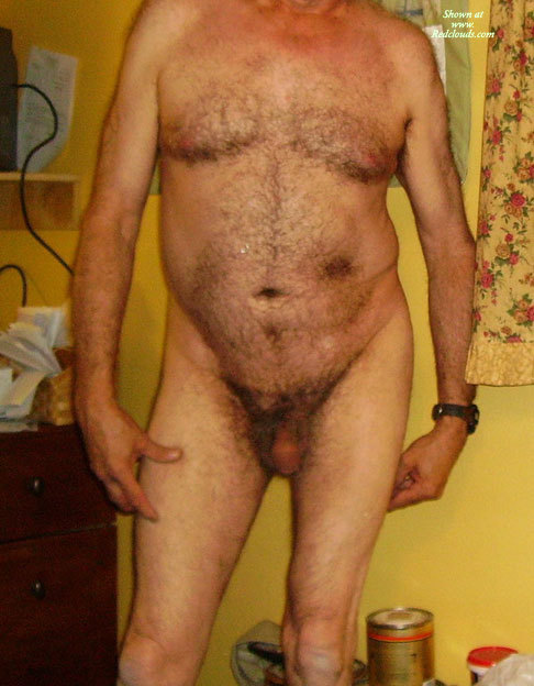 Pic #1Nude Around The House