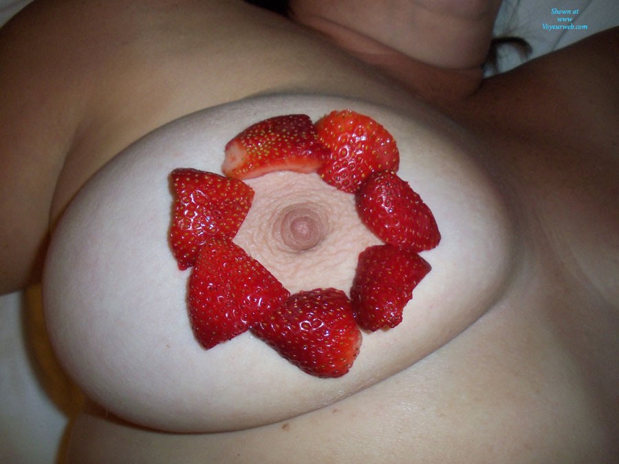 Pic #1Shower Then Breakfast - Big Tits, Close-ups