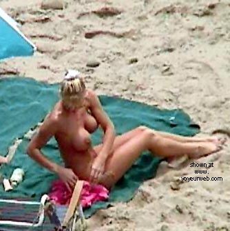 Pic #1 Barbie At The Beach