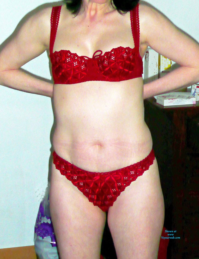 Pic #1 New Gallery - Brunette, Lingerie, Medium Tits, Pussy