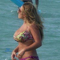 Pic #1 Small & Awesome Bikini or Nasty Topless - Beach