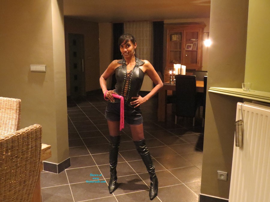 Pic #1Some Nice Pictures of My Wife - Ebony, High Heels Amateurs, Wife/wives, Brunette, Costume