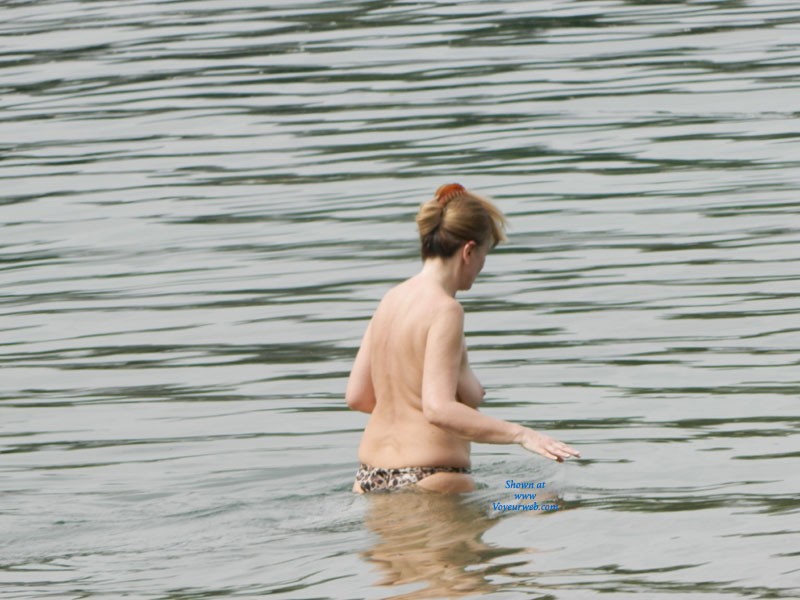 Pic #1 Mature05 - Beach, Blonde, Mature