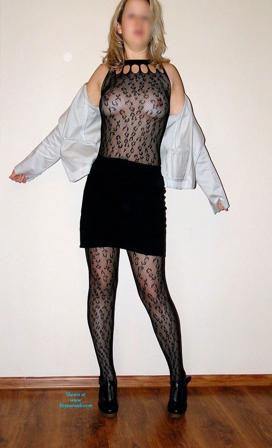 Pic #1 First Contri - Lingerie, High Heels Amateurs, Blonde