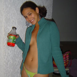 Pic #1 BeaBea is Naughty - Brunette, Natural Tits, Shaved