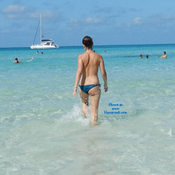 My Girlfriend Love Topless Beach 2 - Beach, Gf