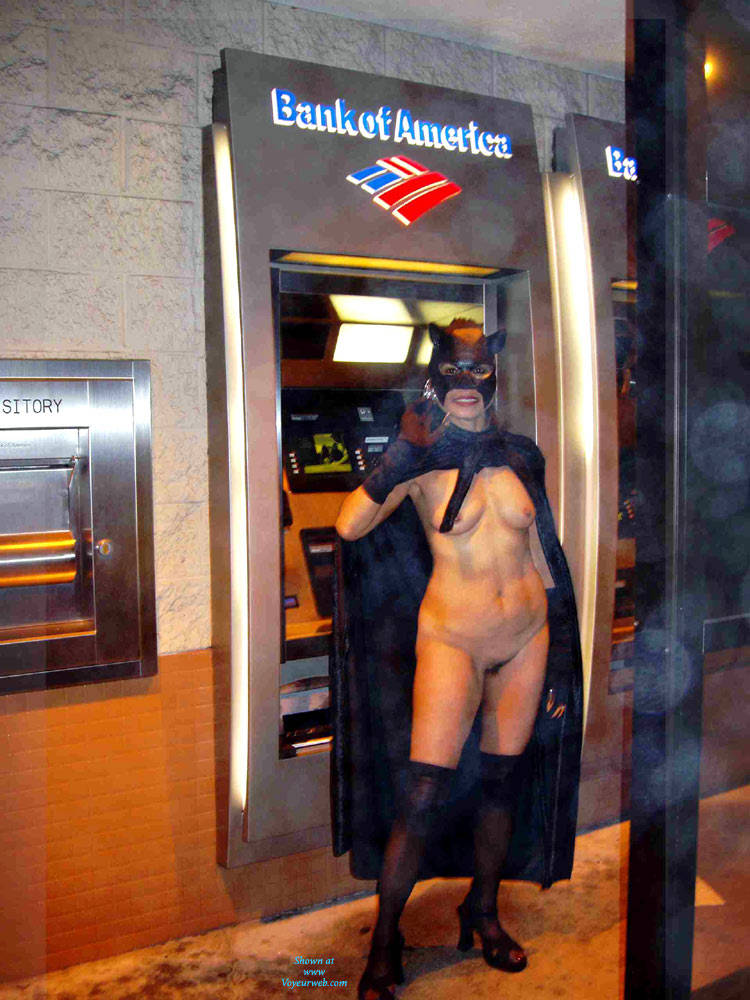 Pic #1Catwoman On The Prowl - Costume, Public Exhibitionist, Public Place