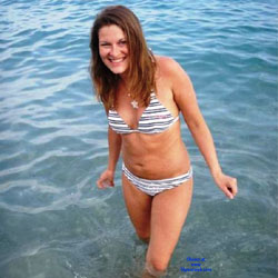 Meine Stephi - Beach, Bikini Voyeur, Brunette
