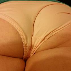 My wife's ass - Candy